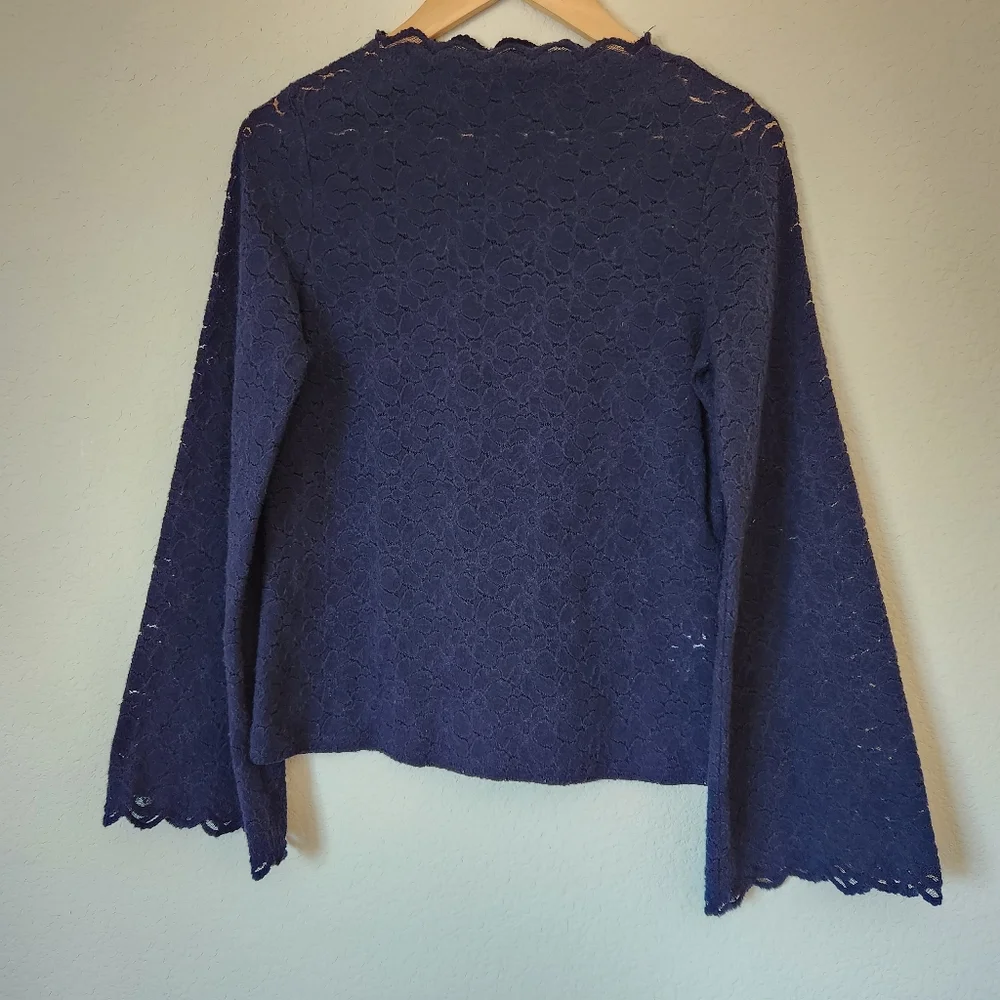 Women's Banana Republic Blue Bell Sleeve Lace Blouse Top Size XS